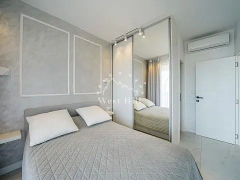 Prodaja, dvosoban stan, 65m², Tivat, Crna Gora - image 4