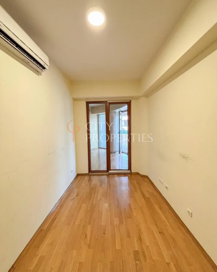 Rent, apartment, 100m², Centar, Podgorica
