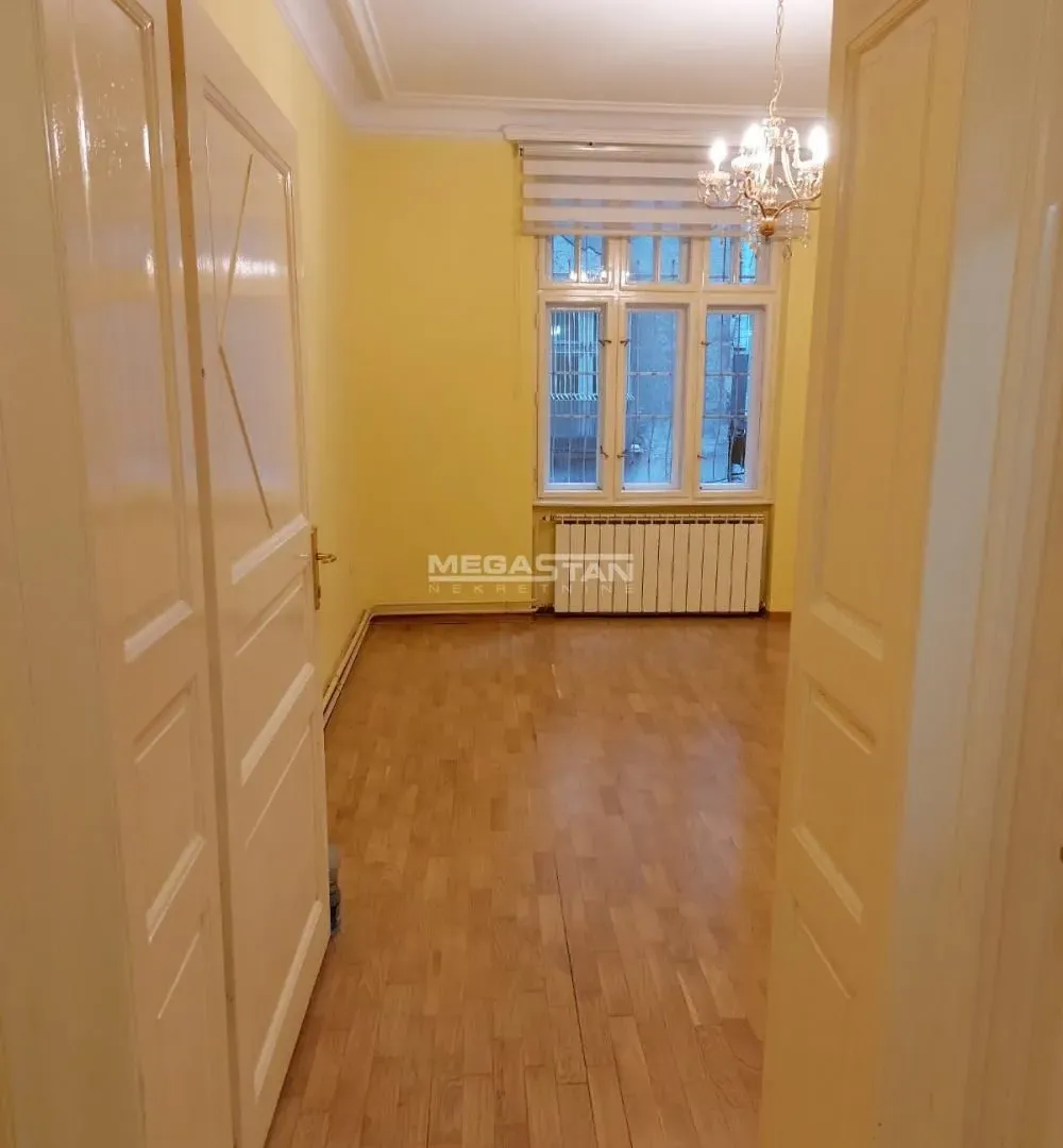 Rent, three bedroom apartment, 70m², Stari Grad, Beograd