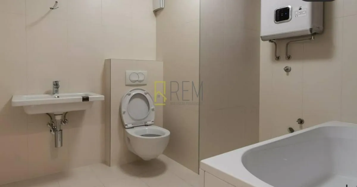 Prodaja, trosoban stan, 114m², Centar, Podgorica