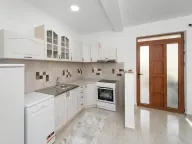 Rent, house, 40m², Škaljari, Kotor - image 6