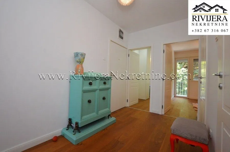 Prodaja, dvosoban stan, 84m², Savina, Herceg Novi