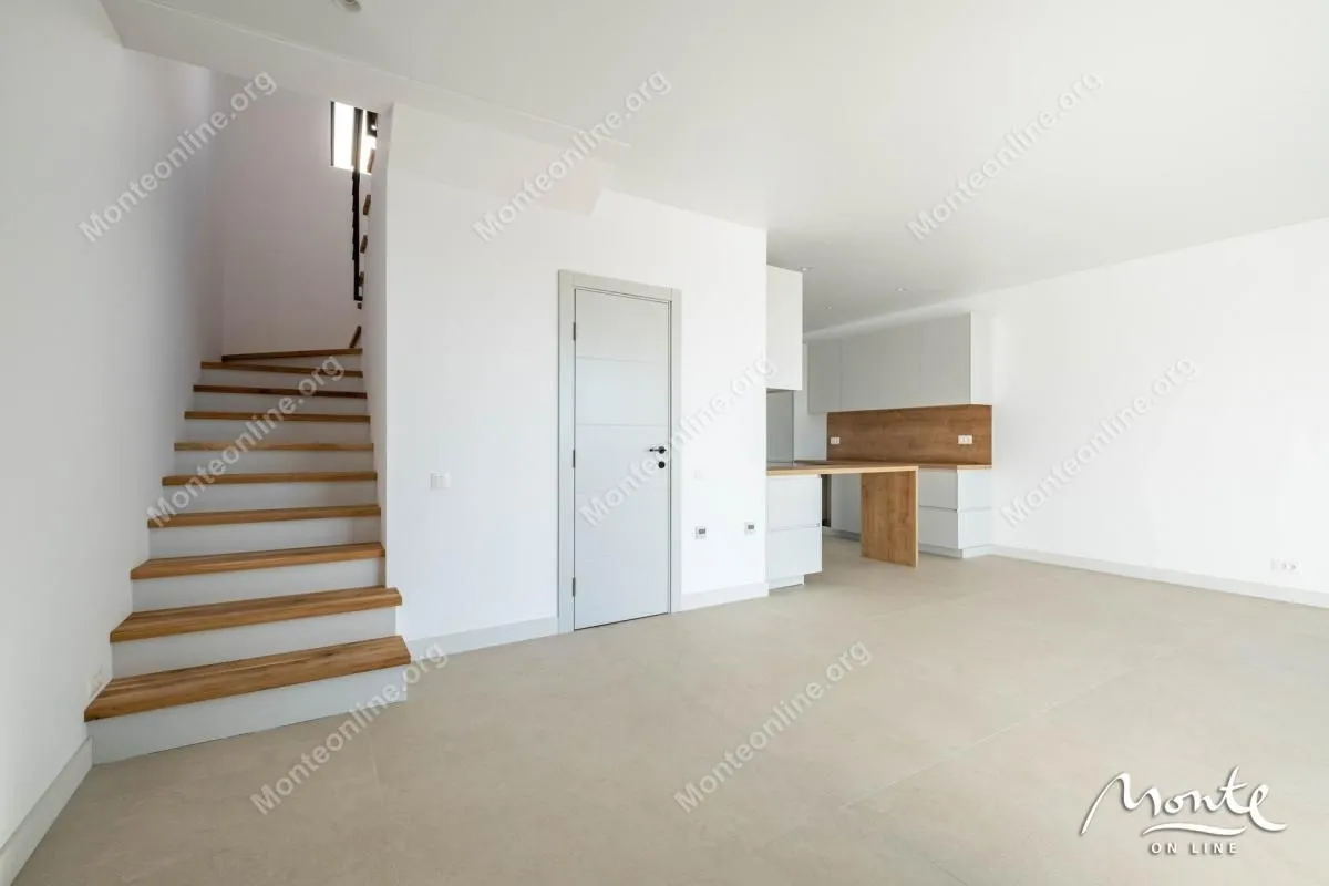 Prodaja, kuća, 130m², Kavač, Kotor