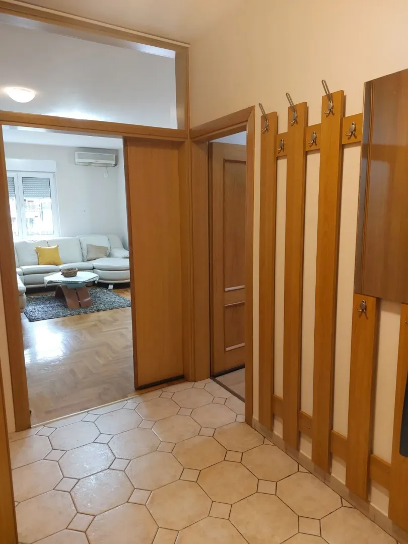 Rent, three bedroom apartment, 82m², Preko Morače, Podgorica