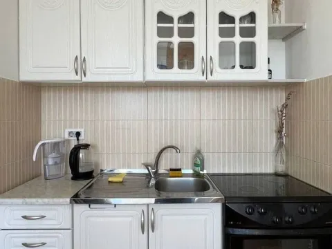 Rent, one bedroom apartment, 48m², Savina, Herceg Novi - image 6