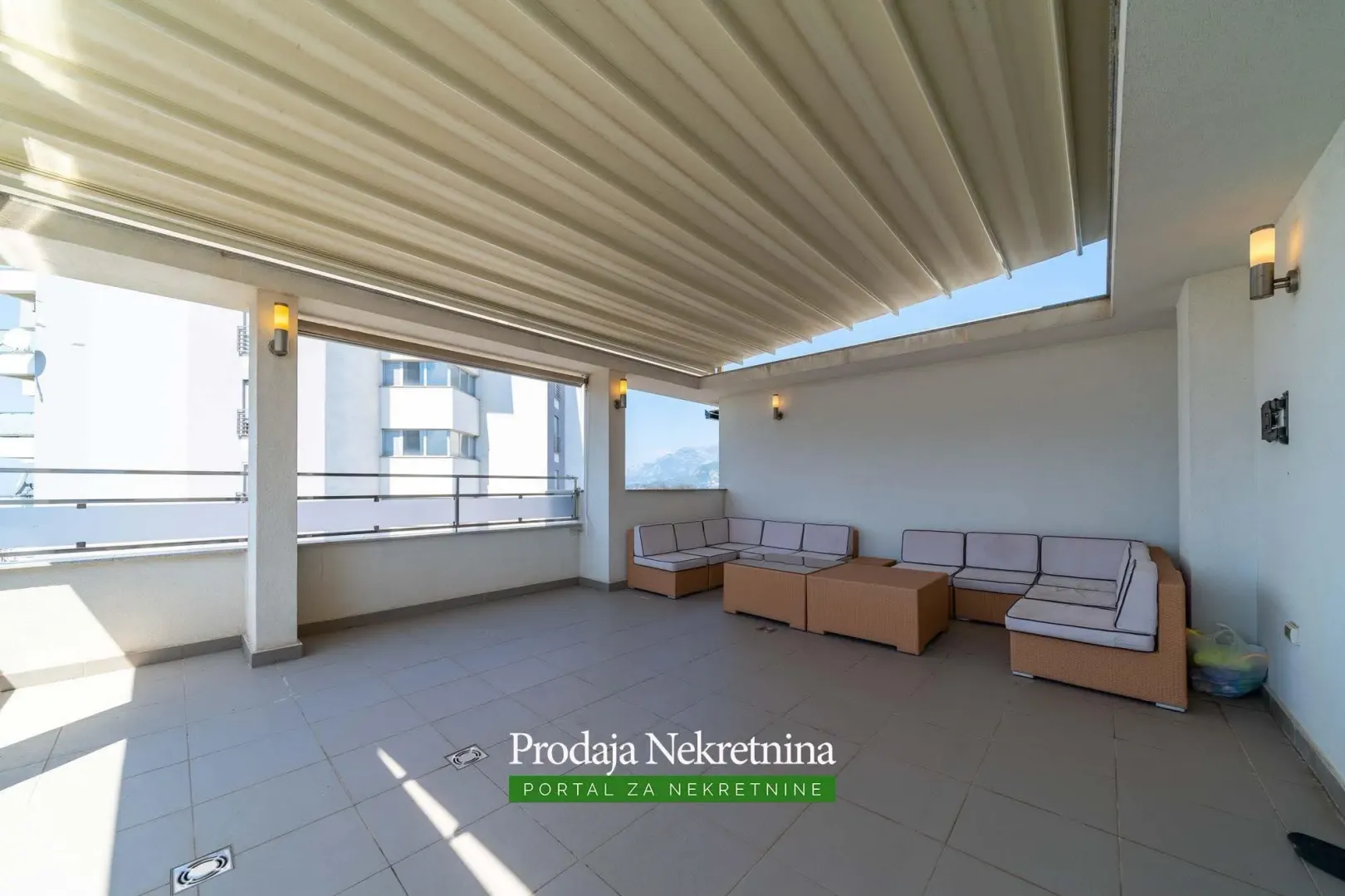 Rent, two bedroom apartment, 130m², Centar, Bar
