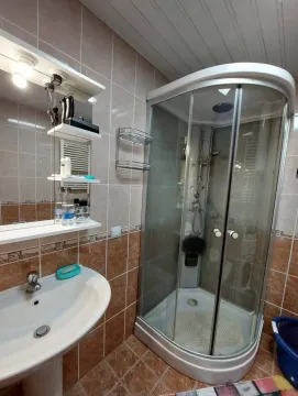 Sale, one bedroom apartment, 57m², Bečići, Budva - image 6