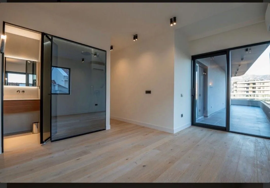 Sale, three bedroom apartment, 149m², Gospoština, Budva