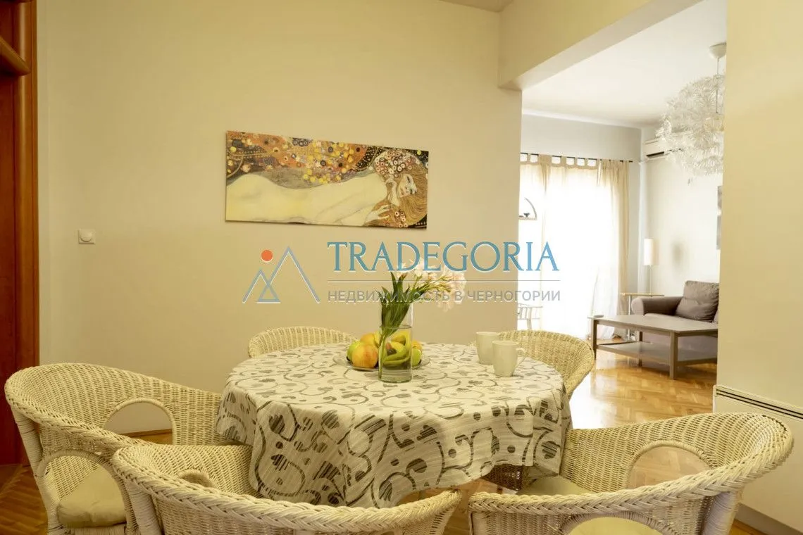 Prodaja, trosoban stan, 103m², Bar, Crna Gora