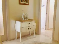 Izdavanje, trosoban stan, 100m², City Kvart, Podgorica - image 10