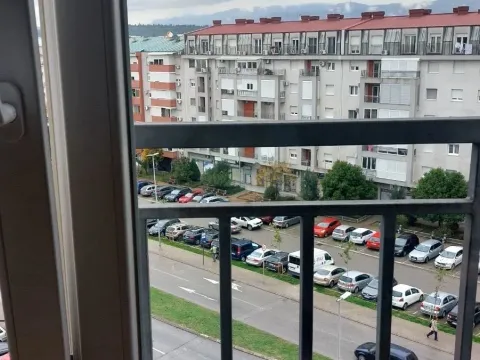 Rent, two bedroom apartment, 56m², Stari Aerodrom, Podgorica - image 9