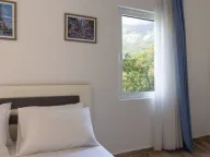 Izdavanje, jednosoban stan, 35m², Bečići, Budva - image 10