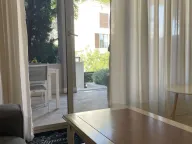 Izdavanje, dvosoban stan, 100m², Tivat, Crna Gora - image 9