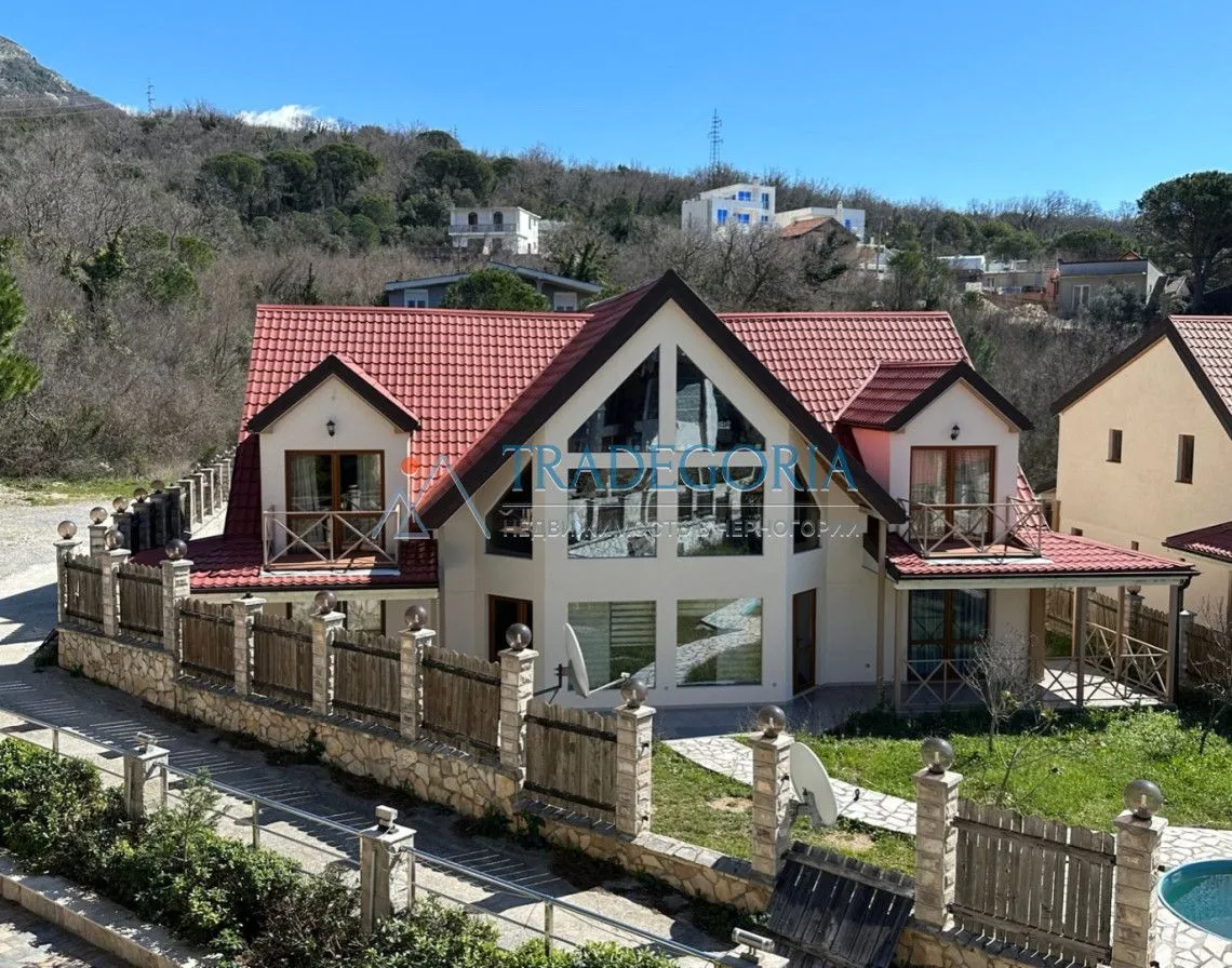 Prodaja, kuća, 260m², Bar, Crna Gora