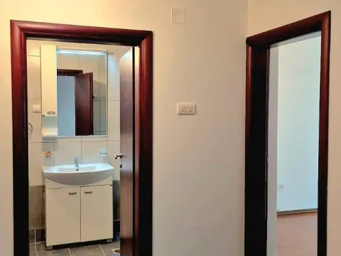 Prodaja, jednosoban stan, 85m², Petrovac, Budva - image 7