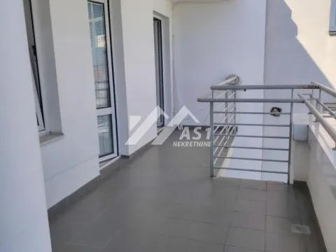 Izdavanje, dvosoban stan, 46m², Bulevar Oslobodjenja, Novi Sad Sve Podlokacije - image 9