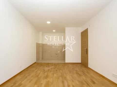 Izdavanje, dvosoban stan, 57m², Stari Aerodrom, Podgorica - image 2