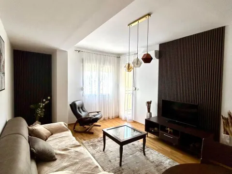 Izdavanje, dvosoban stan, 45m², Ljubović, Podgorica - image 5