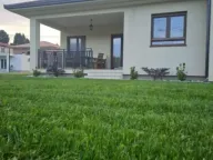 Prodaja, kuća, 212m², Tološi, Podgorica - image 11