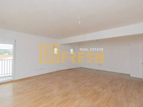 Prodaja, trosoban stan, 102m², Stara Varoš, Podgorica - image 6