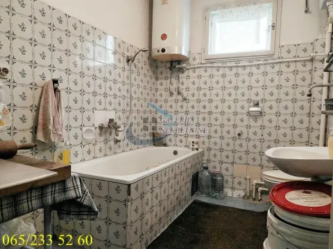 Prodaja, kuća, 365m², Grocka, Beograd - image 9