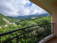 Izdavanje, dvosoban stan, 60m², Bečići, Budva - image 10