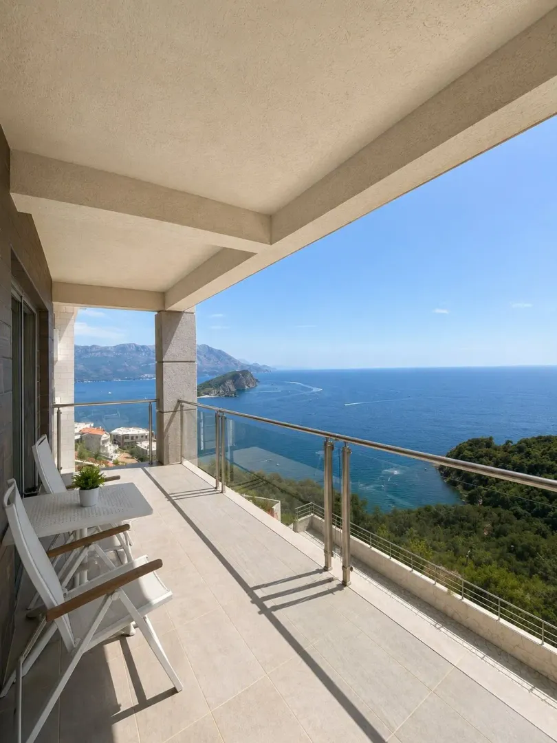 Prodaja, dvosoban stan, 70m², Komoševina, Budva
