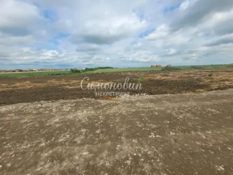 Prodaja, plac, 700m², Krnješevci, Stara Pazova - image 6