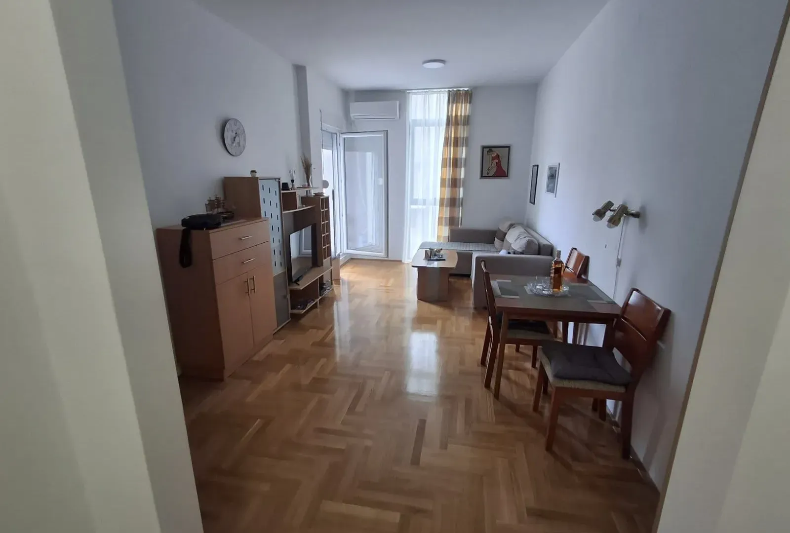 Rent, one bedroom apartment, 46m², Kava, Tivat