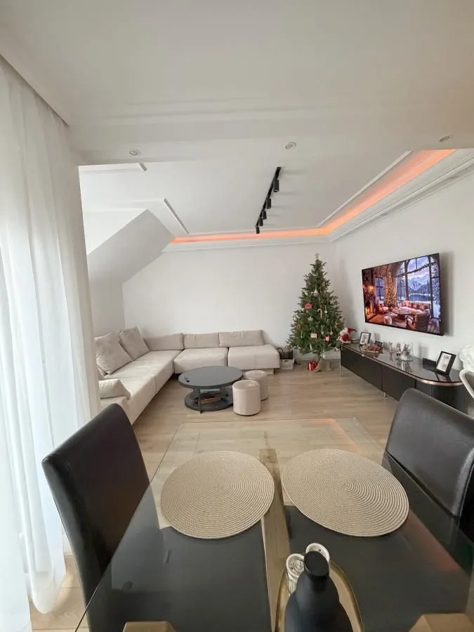 Prodaja, dvosoban stan, 80m², Rotkvarija, Novi Sad Sve Podlokacije