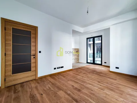 Prodaja, trosoban stan, 103m², Kruševac, Podgorica - image 2
