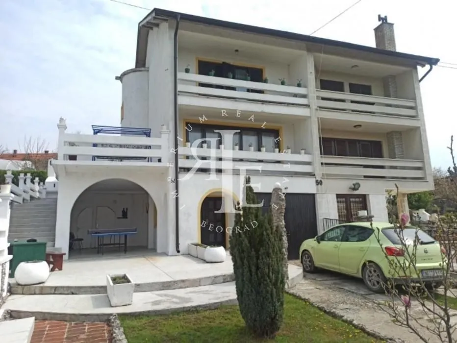 Sale, house, 300m², Mala Moštanica, Obrenovac