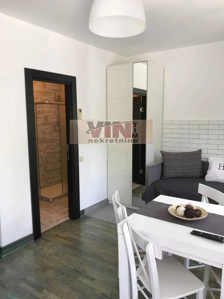 Sale, office space, 418m², Živkovac, Grocka