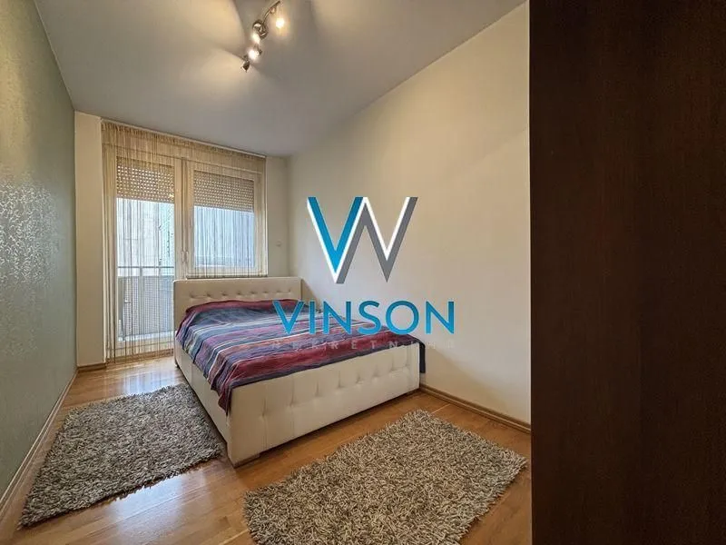Izdavanje, dvosoban stan, 61m², Centar, Novi Sad