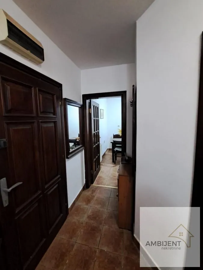 Prodaja, jednosoban stan, 31m², Jajinci, Voždovac Sve Podlokacije