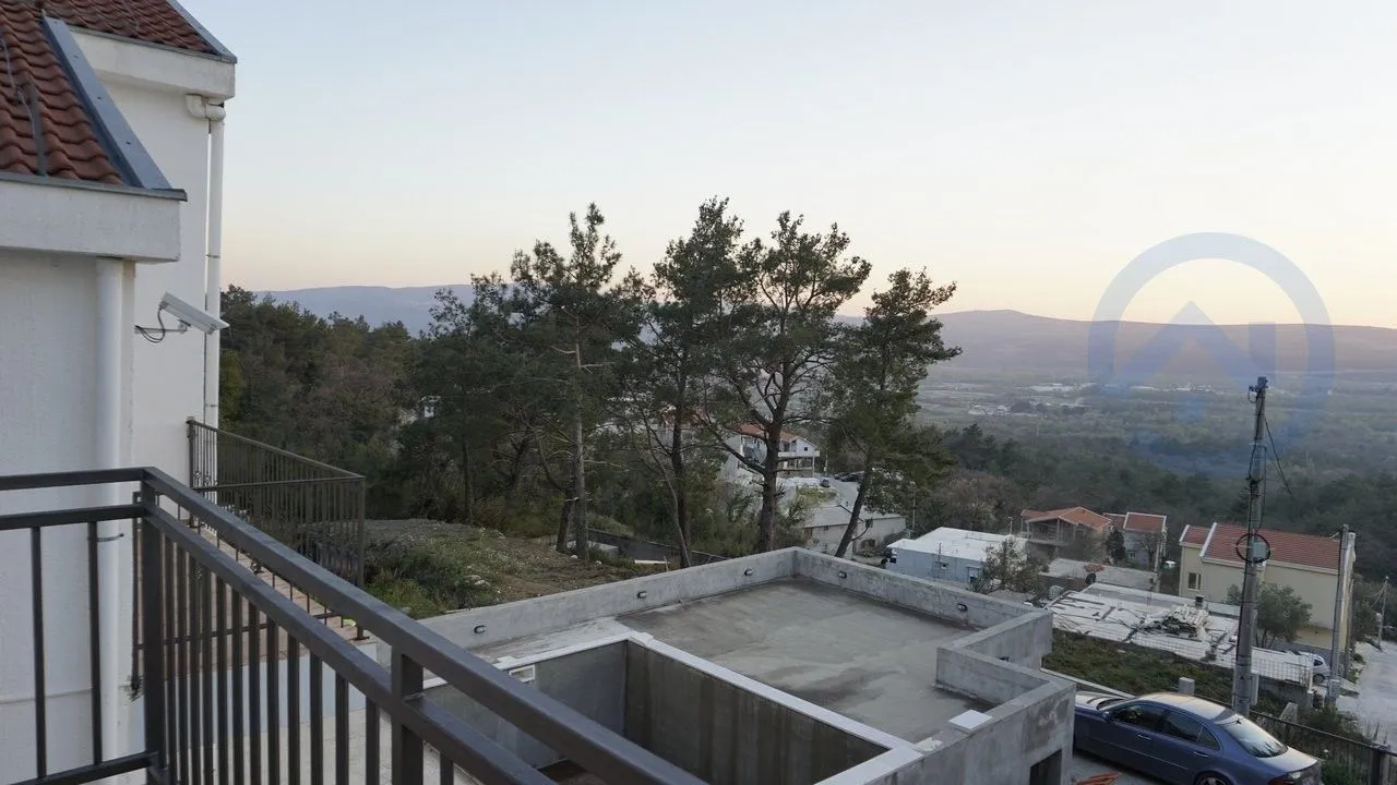 Prodaja, kuća, 300m², Kavač, Kotor