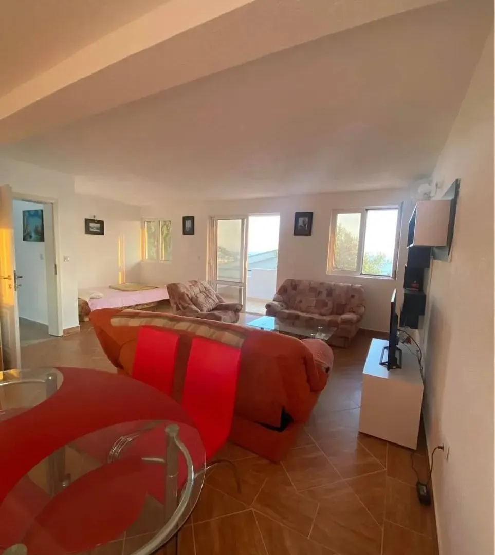 Prodaja, kuća, 200m², Dobra Voda, Budva