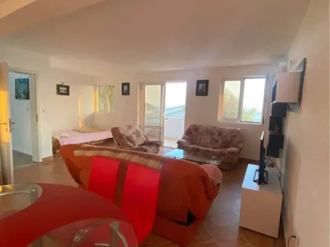 Prodaja, kuća, 200m², Dobra Voda, Budva - image 4