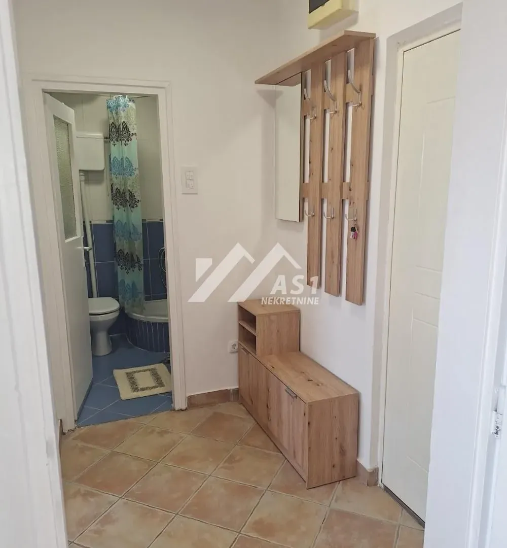 Izdavanje, jednosoban stan, 39m², Novi Sad Sve Podlokacije, Novi Sad
