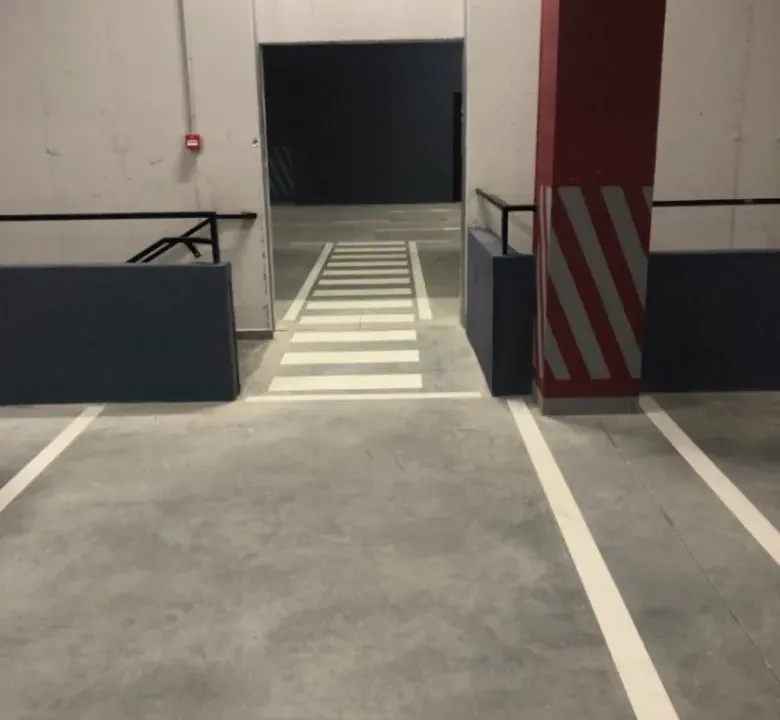 Izdavanje, poslovni prostor, 15m², Master Kvart, Podgorica