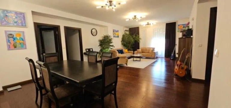 Sale, two bedroom apartment, 151m², Centar, Bar