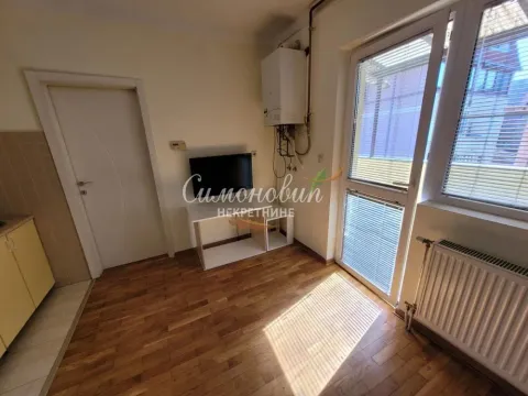 Rent, two bedroom apartment, 45m², Miljakovac, Rakovica - image 12