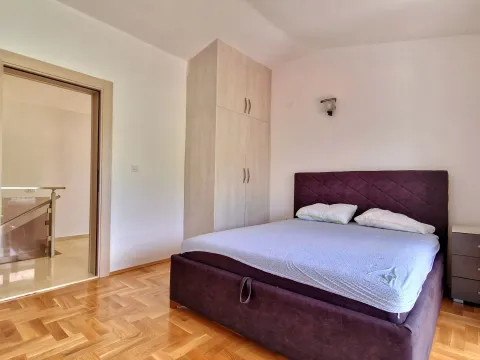 Prodaja, kuća, 185m², Zagora, Kotor - image 14