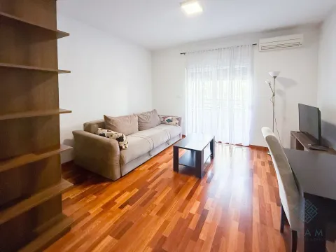 Rent, studio apartment, 30m², City Kvart, Podgorica - image 3