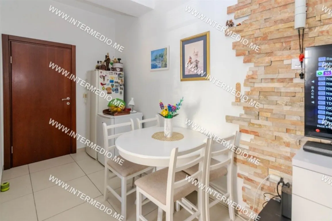 Prodaja, jednosoban stan, 56m², Topla, Herceg Novi