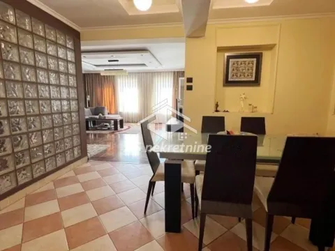 Rent, three bedroom apartment, 125m², Tašmajdan, Palilula Sve Podlokacije - image 3