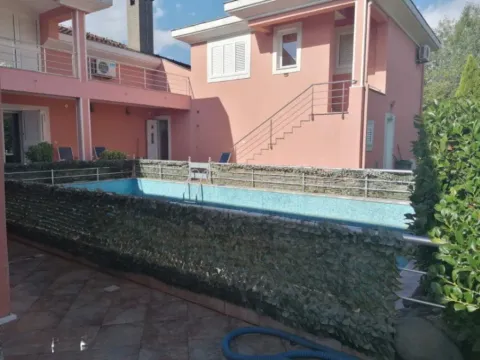 Izdavanje, kuća, 350m², Donja Gorica, Podgorica - image 7