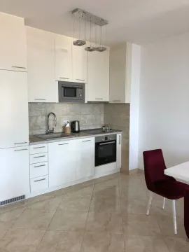 Rent, one bedroom apartment, 74m², Bečići, Budva - image 2