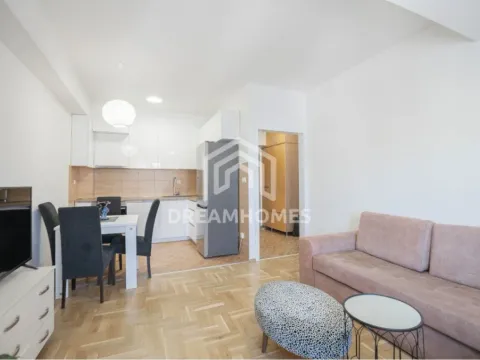 Izdavanje, jednosoban stan, 40m², Blok 9, Podgorica - image 3