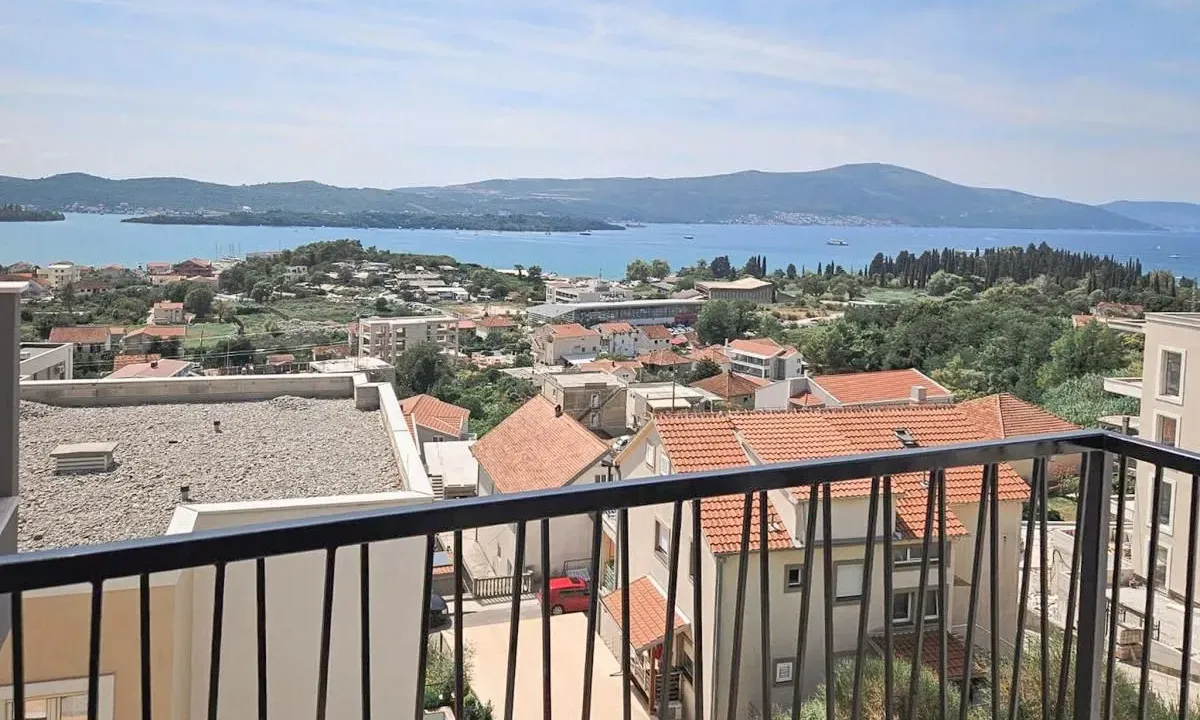 Sale, two bedroom apartment, 69m², Tivat, Crna Gora